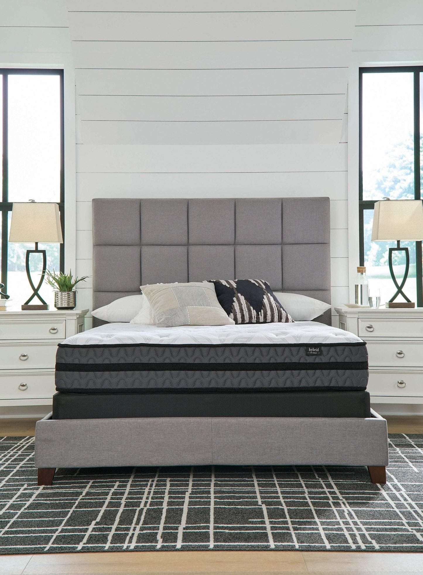 Pocketed Hybrid 10 Inch Mattress Medium