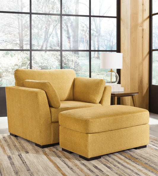 Keerwick Sunflower Oversized Chair and Ottoman