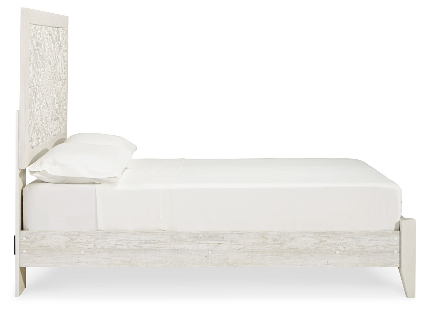 Paxberry Whitewash Full Panel Bedroom Set with Chest and Nightstand