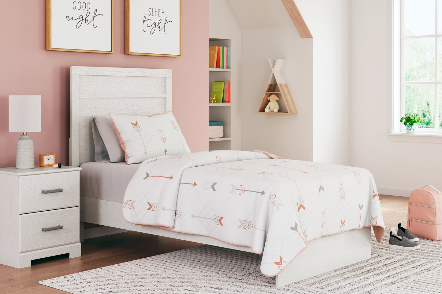 Stelsie White Twin Panel Youth Bed