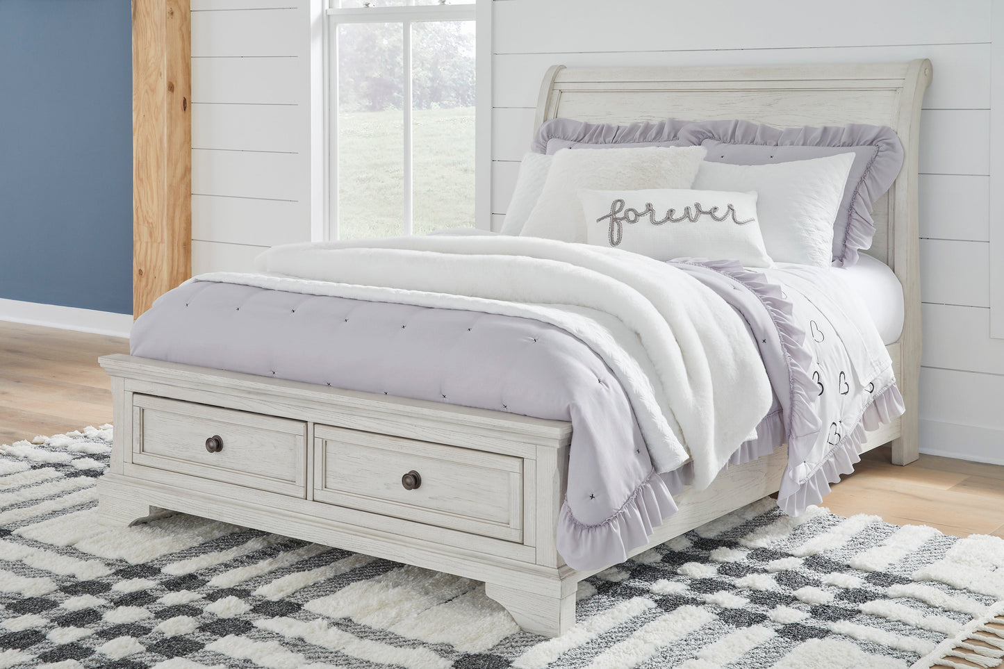 Robbinsdale Antique White Full Sleigh Storage Youth Bed