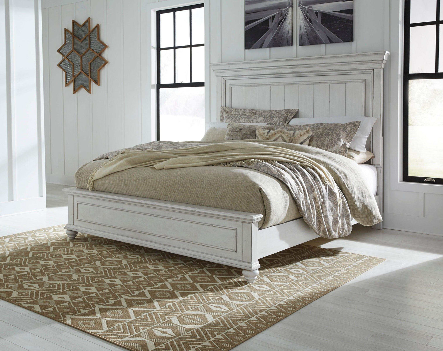 Kanwyn Whitewash California King Panel Bed