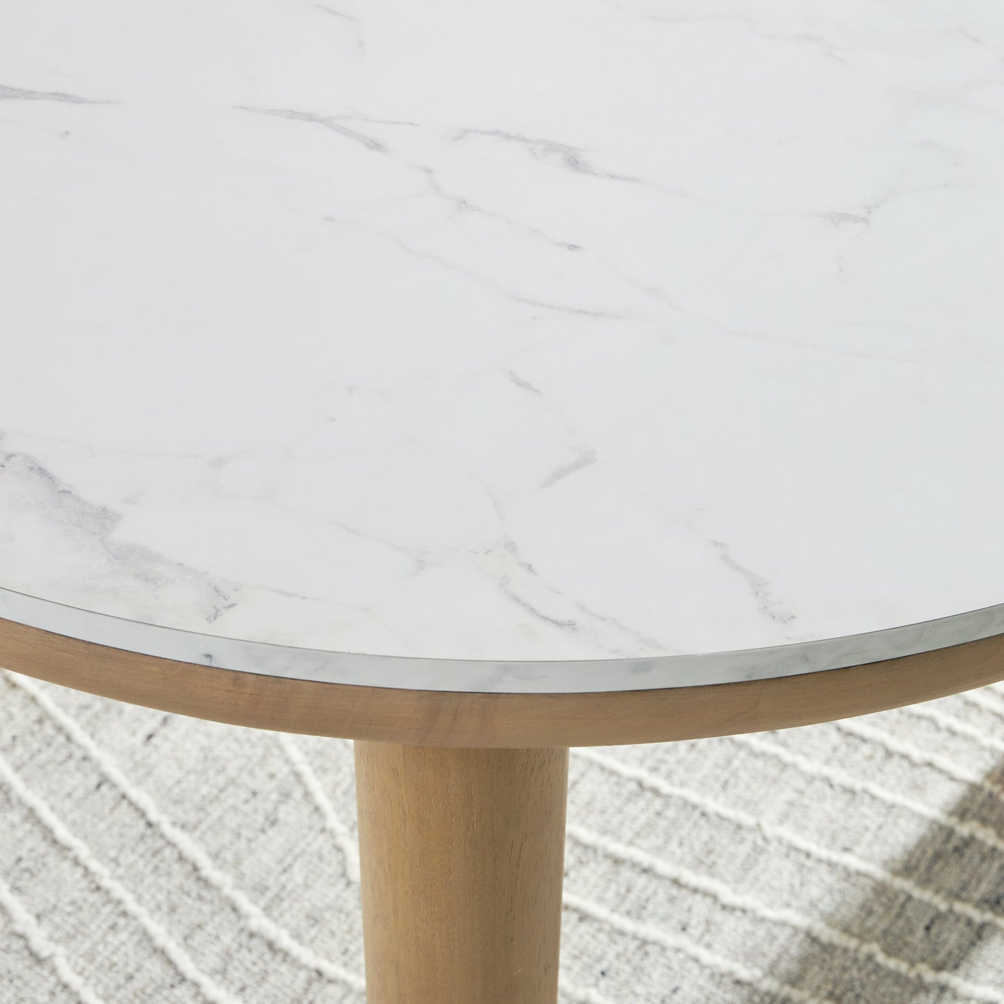 Sawdyn Brown Dining Table