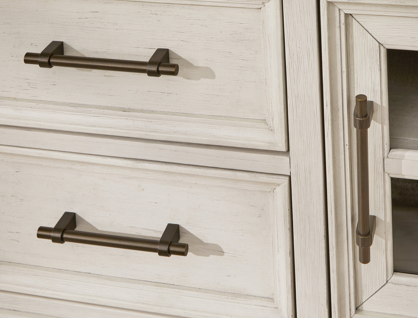 Shaybrock White Dining Server