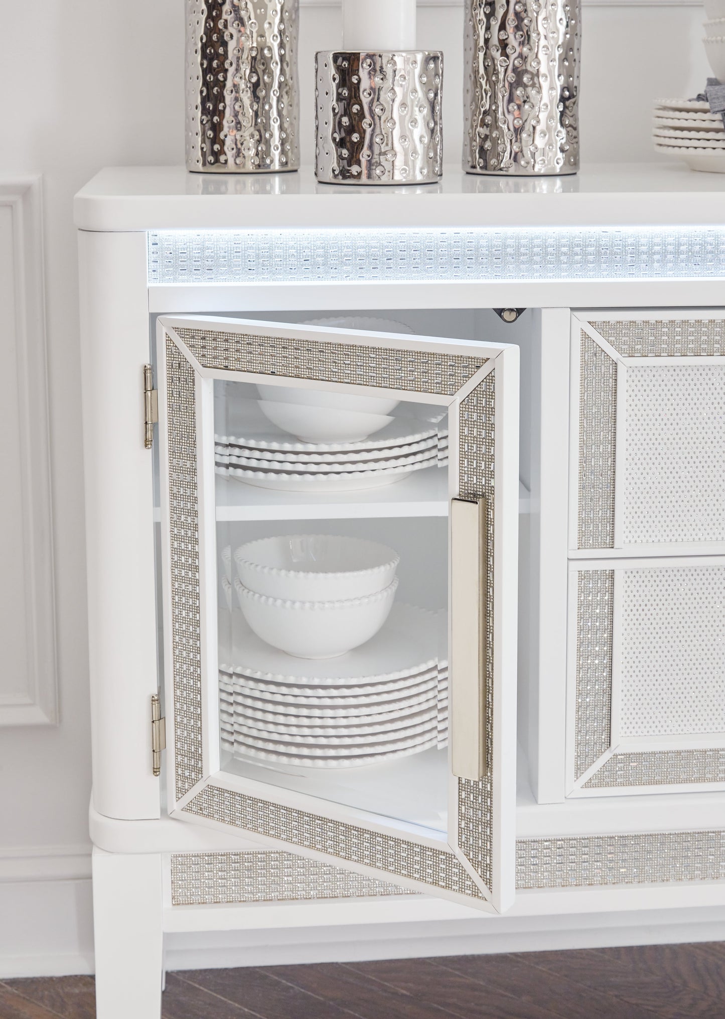 Chalanna White Dining Server