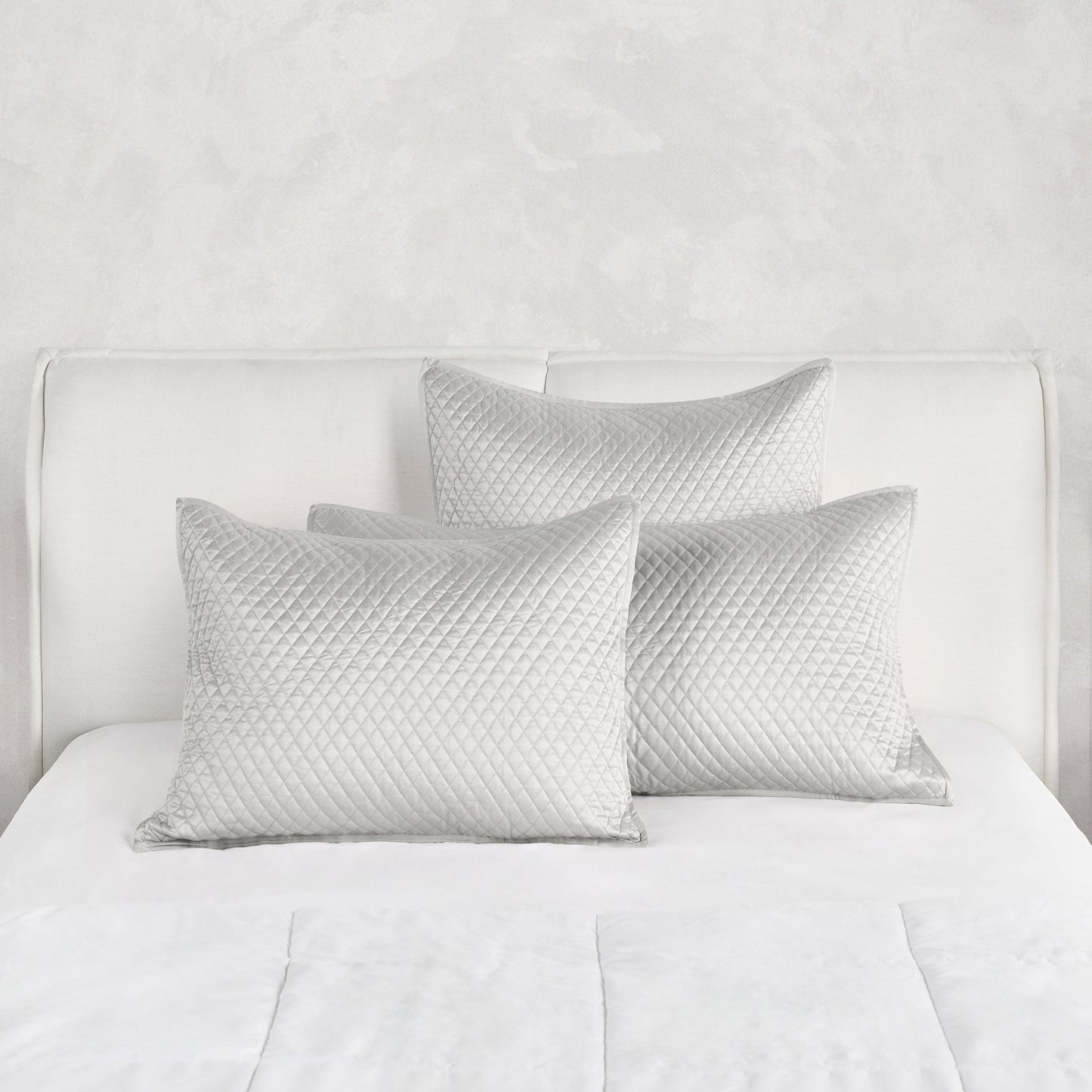 Diamond Silver Quilt Collection - Ornate Home