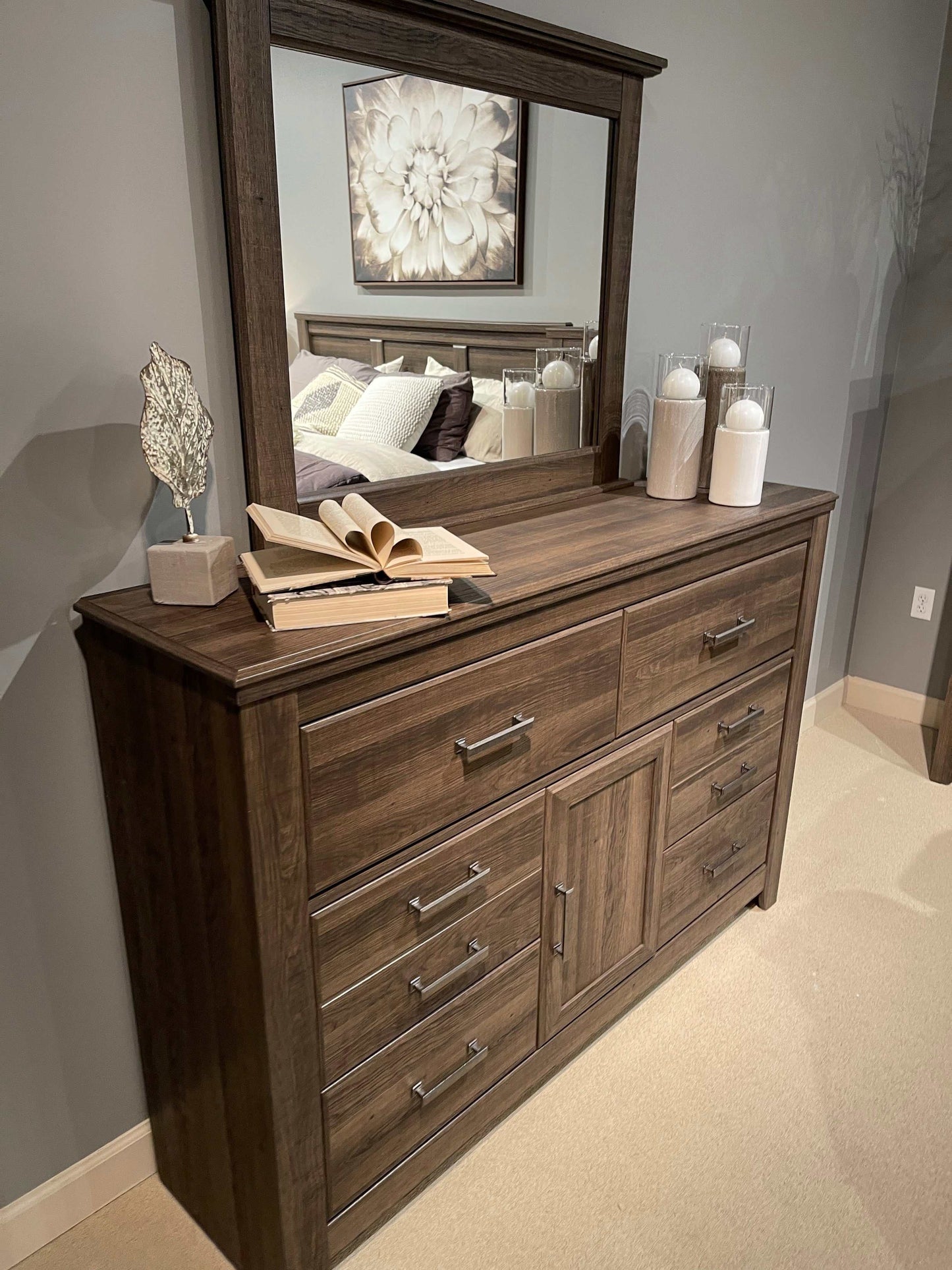 Juararo Dark Brown Dresser & Mirror
