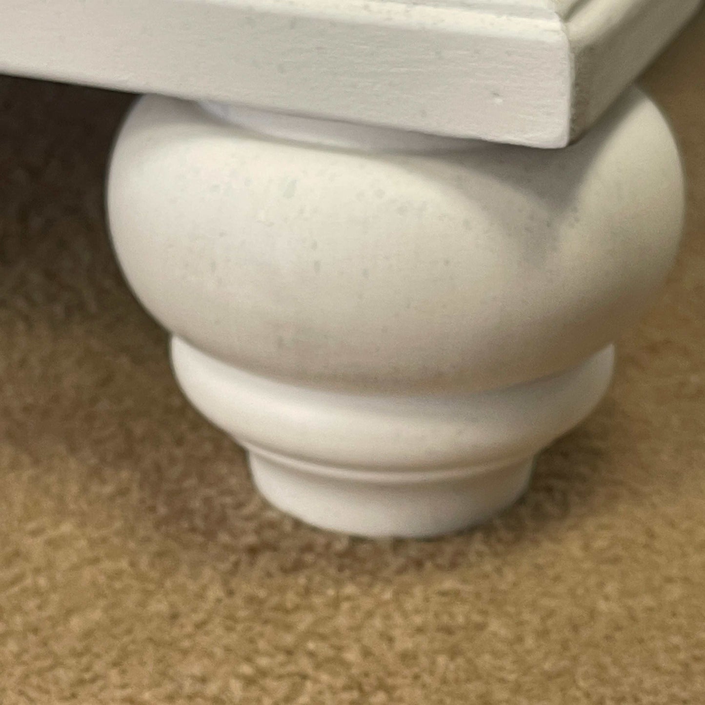 Kanwyn Whitewash Nightstand