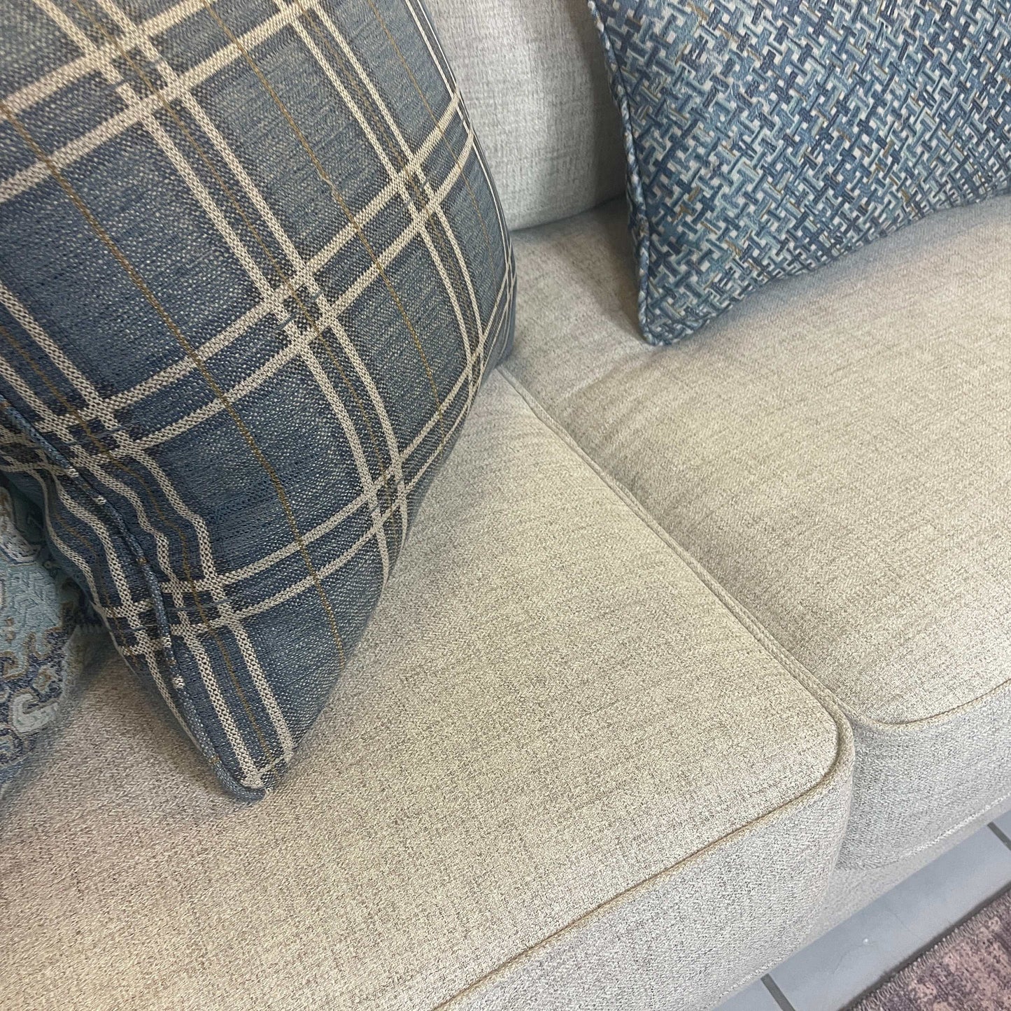 Traemore Beige Linen Sofa