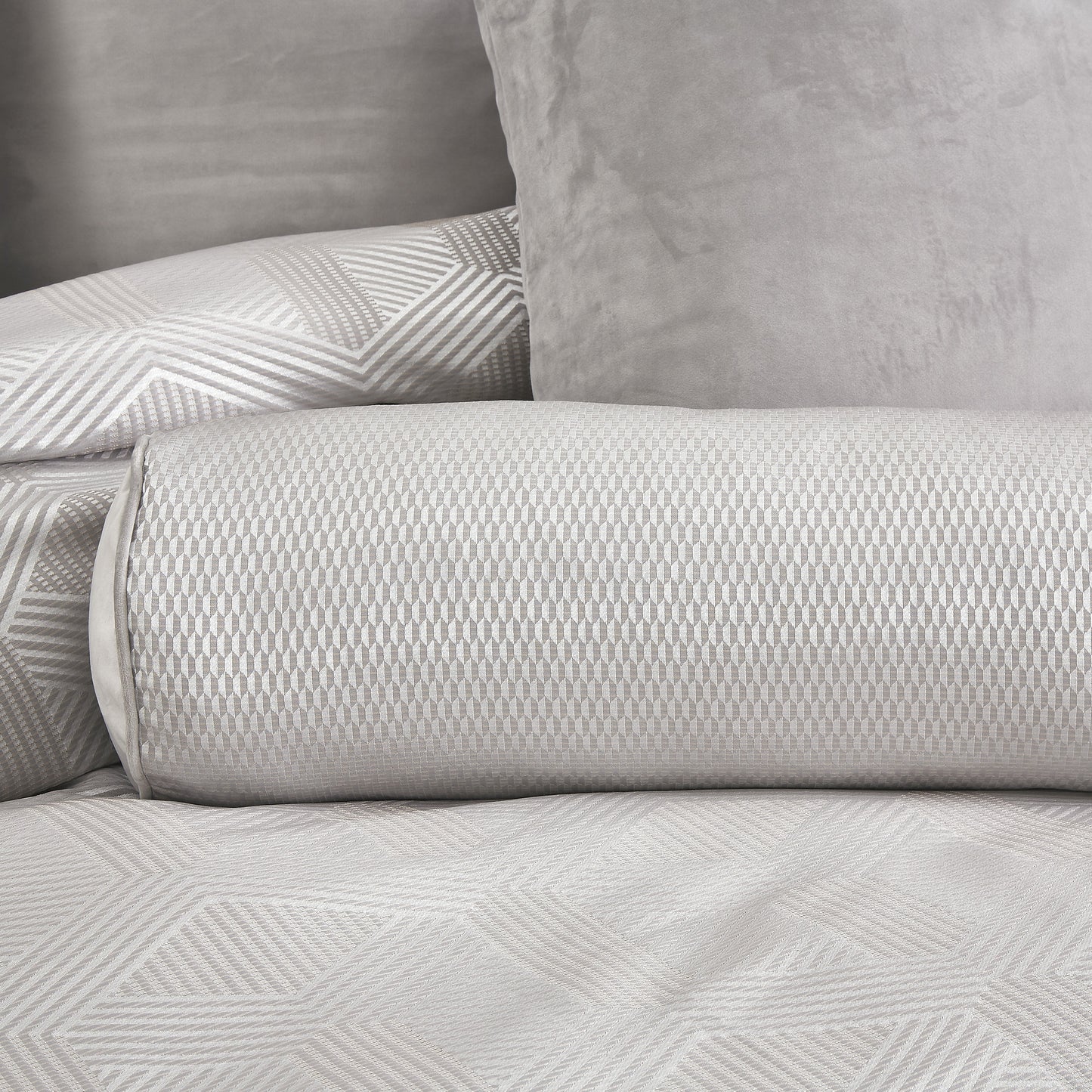 Nouveau Dove Duvet Set - Ornate Home