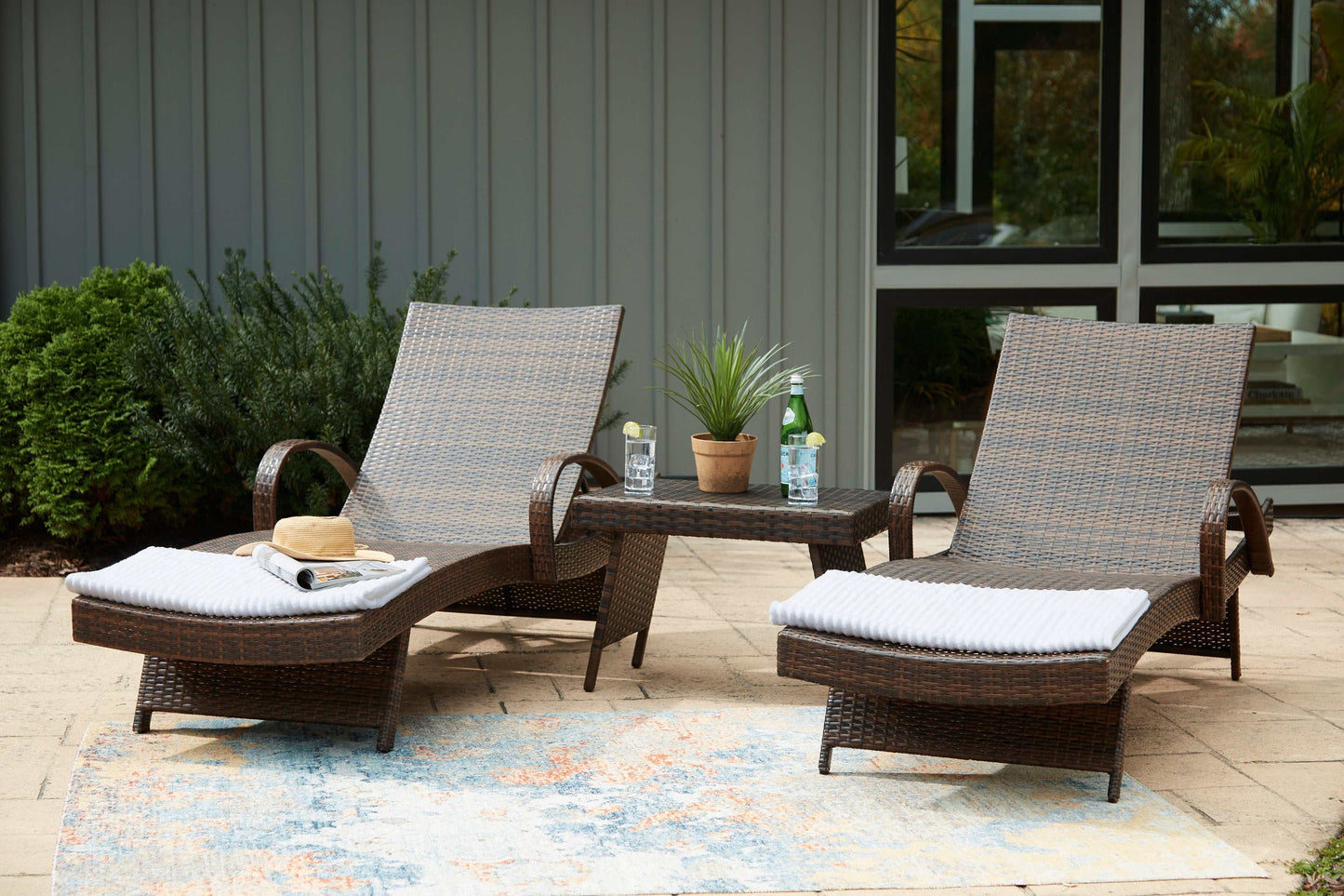 Kantana Brown Chaise Lounge (Set of 2)