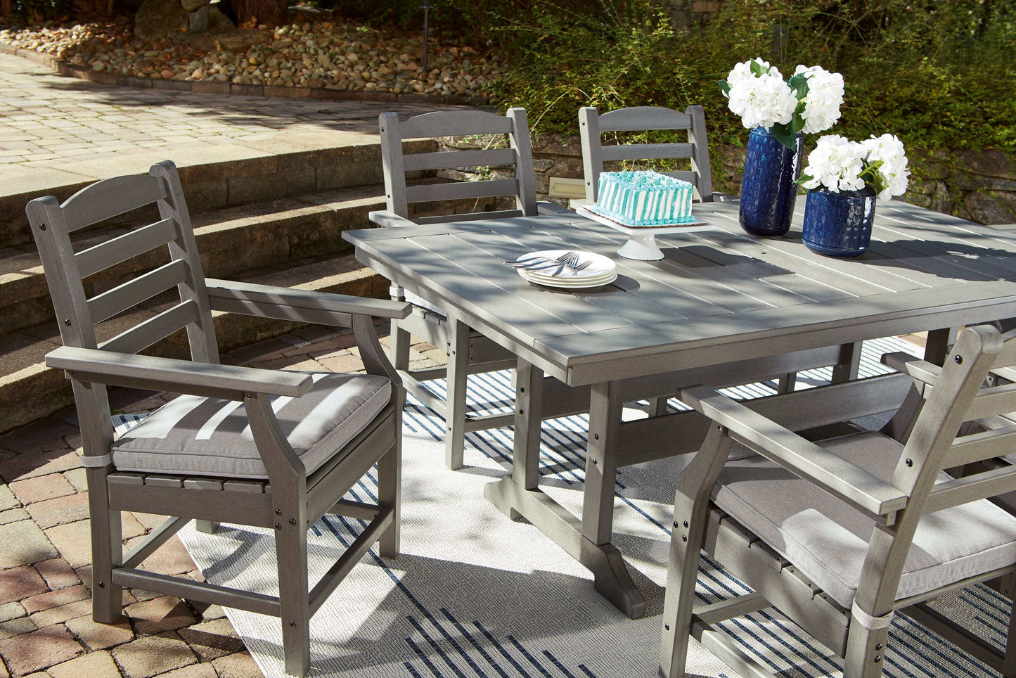 Visola Gray Outdoor Dining Table