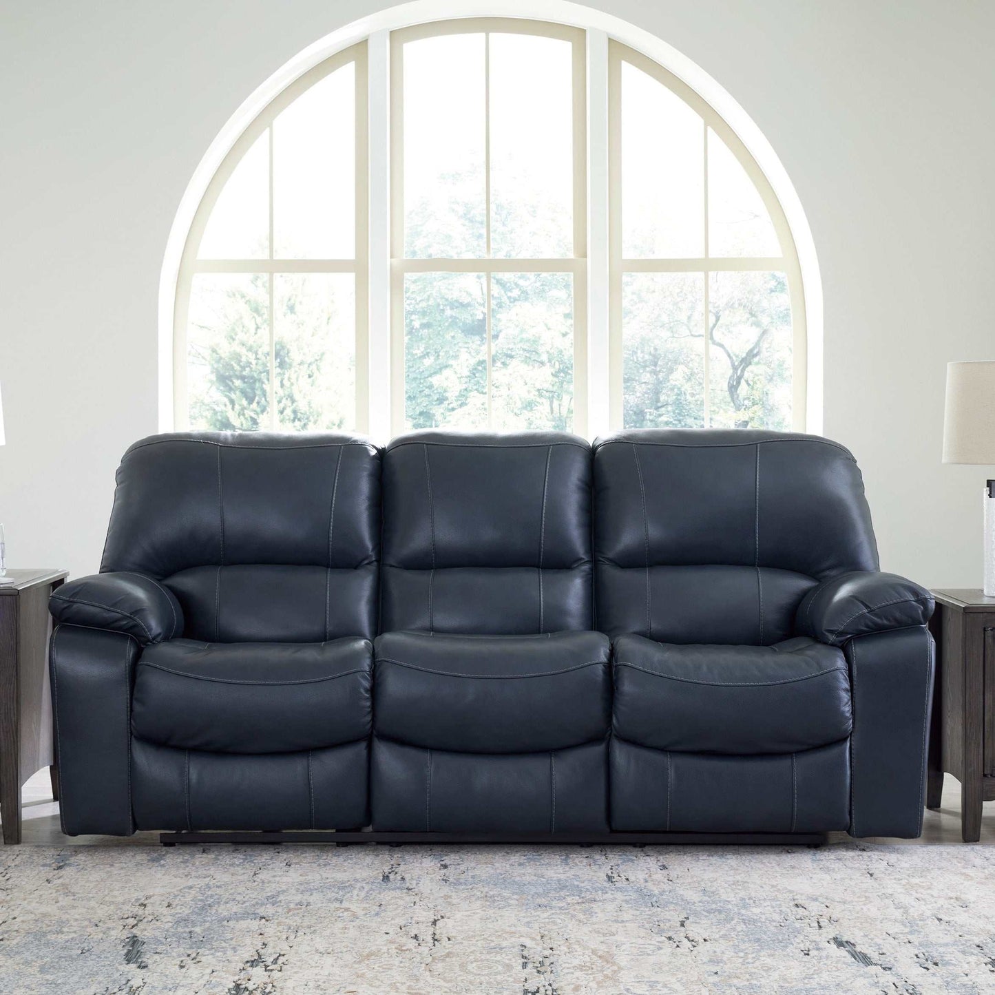 Leesworth Ocean Power Reclining Sofa