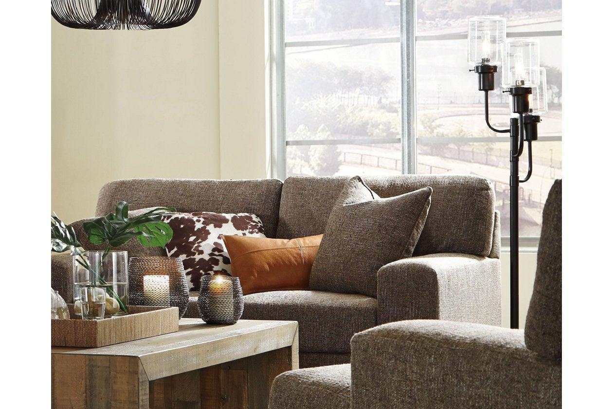Jaak Floor Lamp