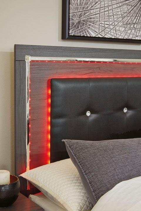 Lodanna Gray Queen Panel Bed w/ LED