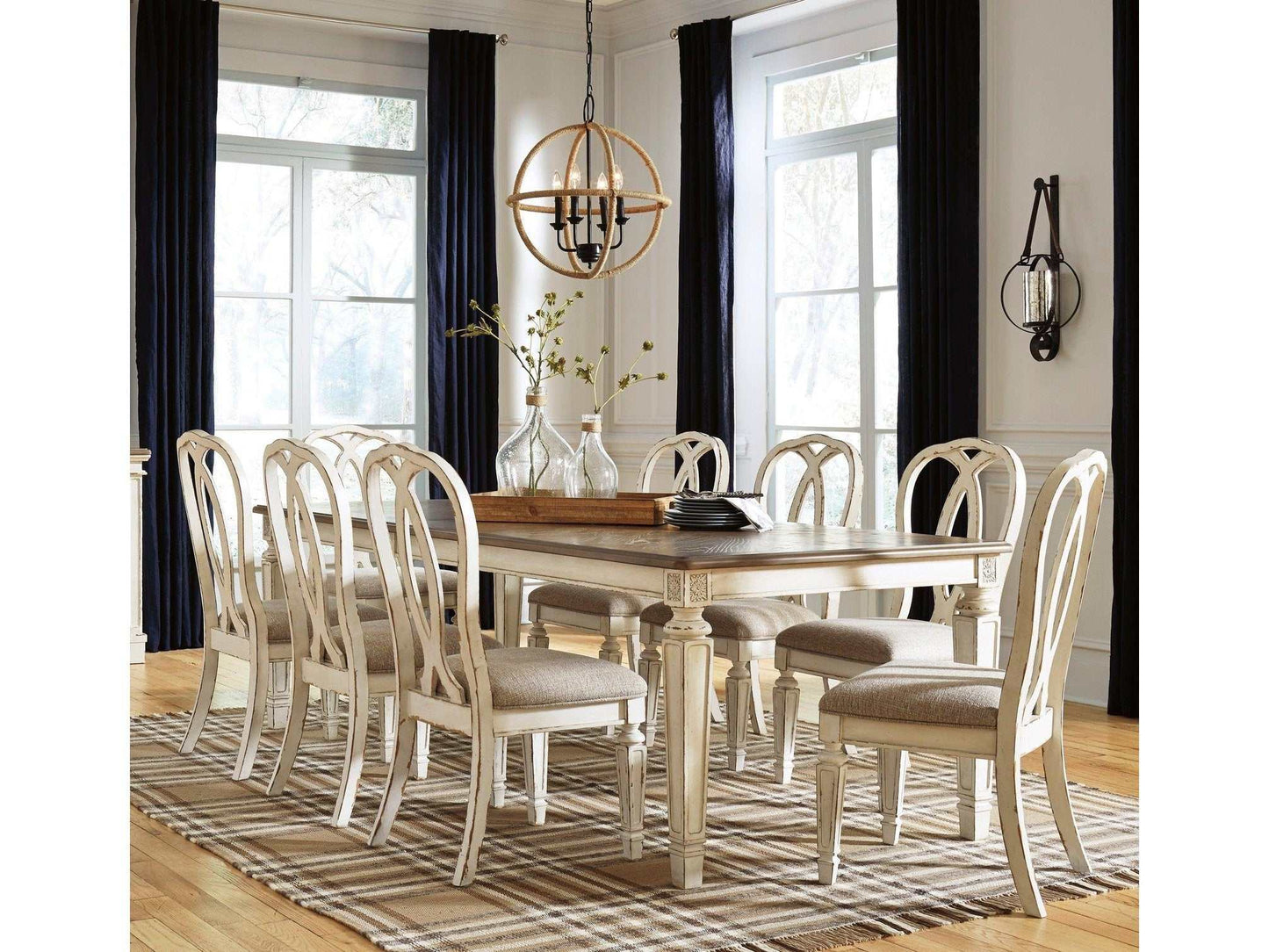 Realyn Chipped White Dining Room Set / 9pc