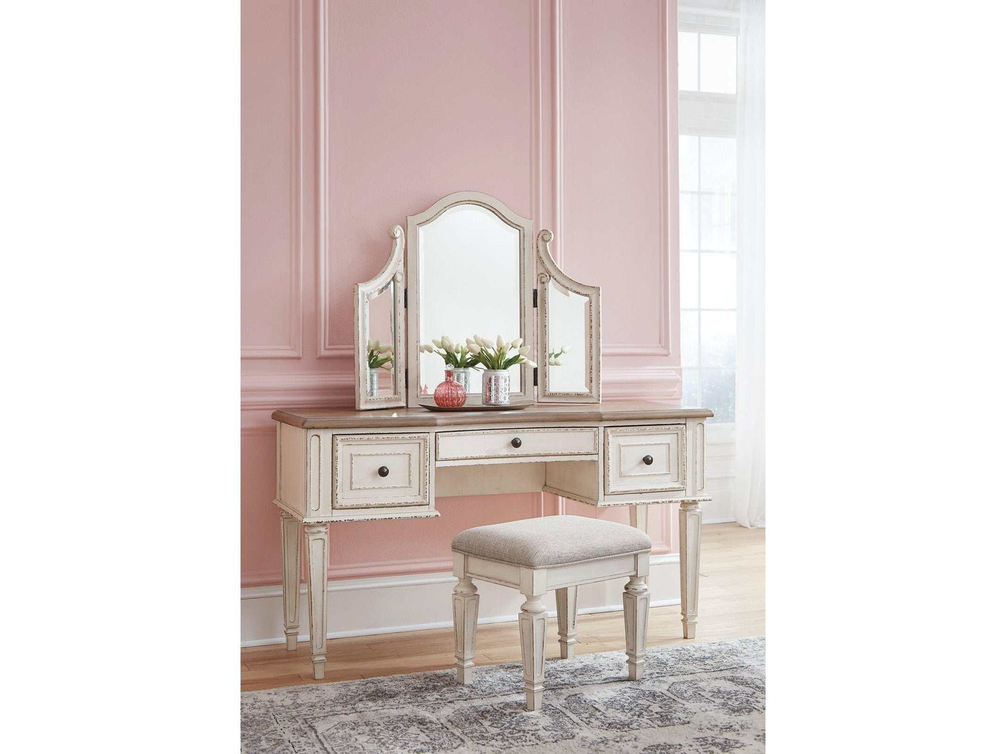 Realyn Vanity & Mirror w/ Stool (Set of 3)