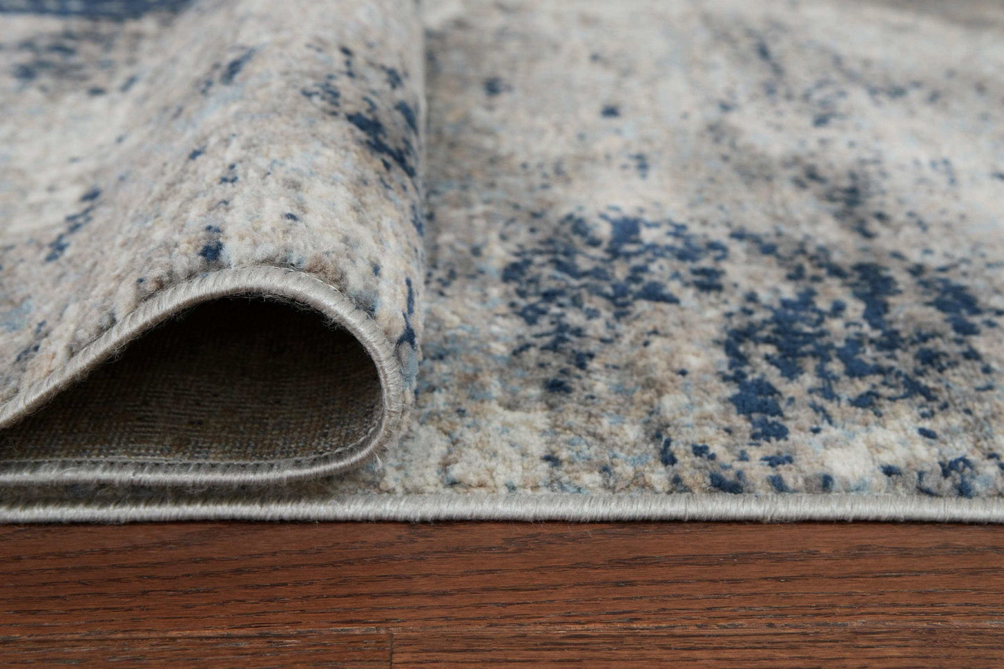 Wrenstow Multi Color 5 x 7 Rug