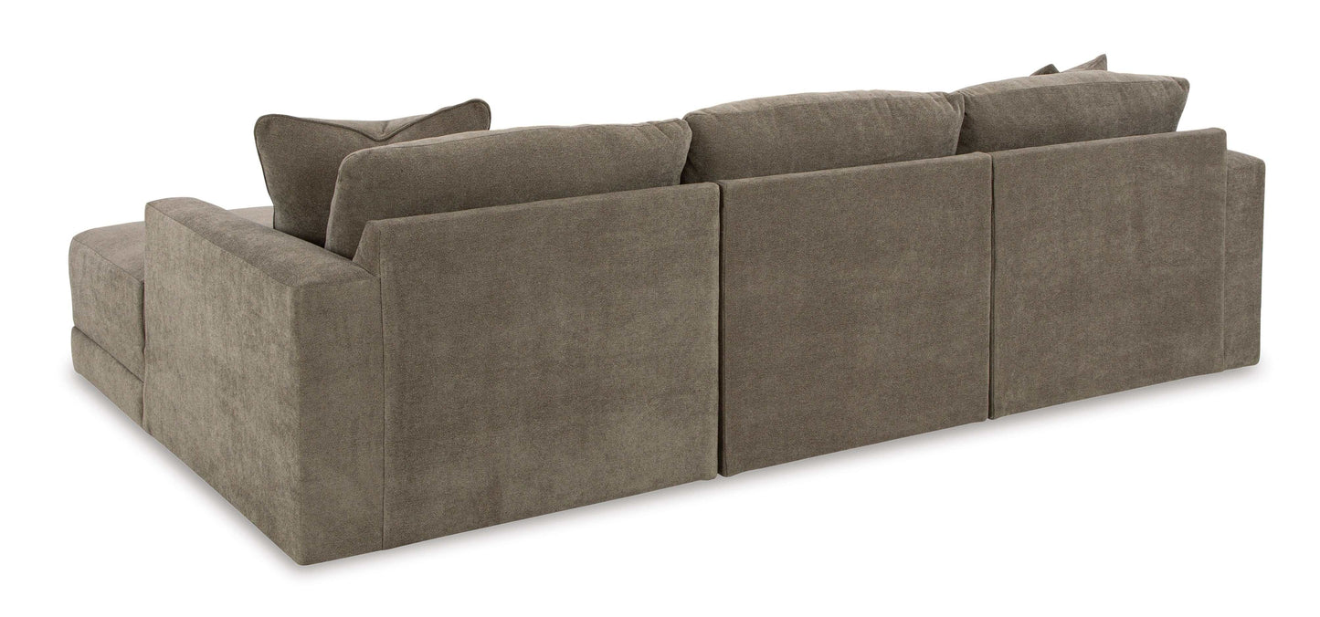 Raeanna Storm RAF Chaise Sectional / 3pc