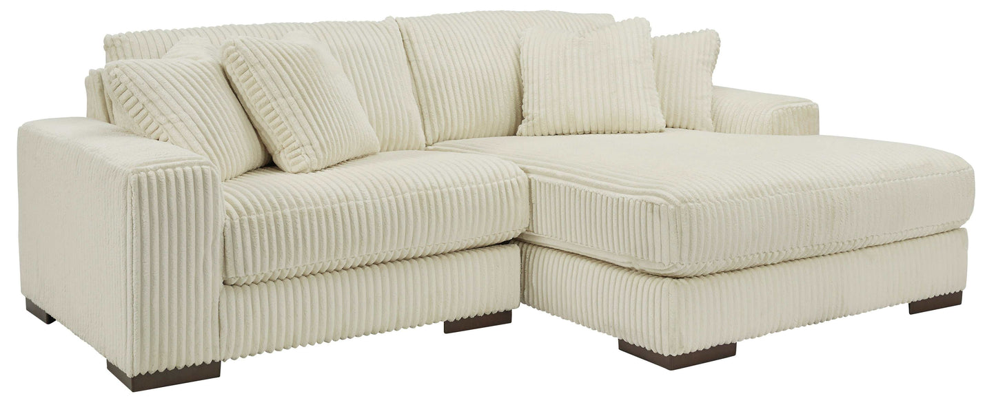 Lindyn Ivory 2pc RAF Chaise Sectional