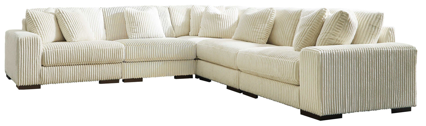 Lindyn Ivory 5pc Symmetrical Sectional