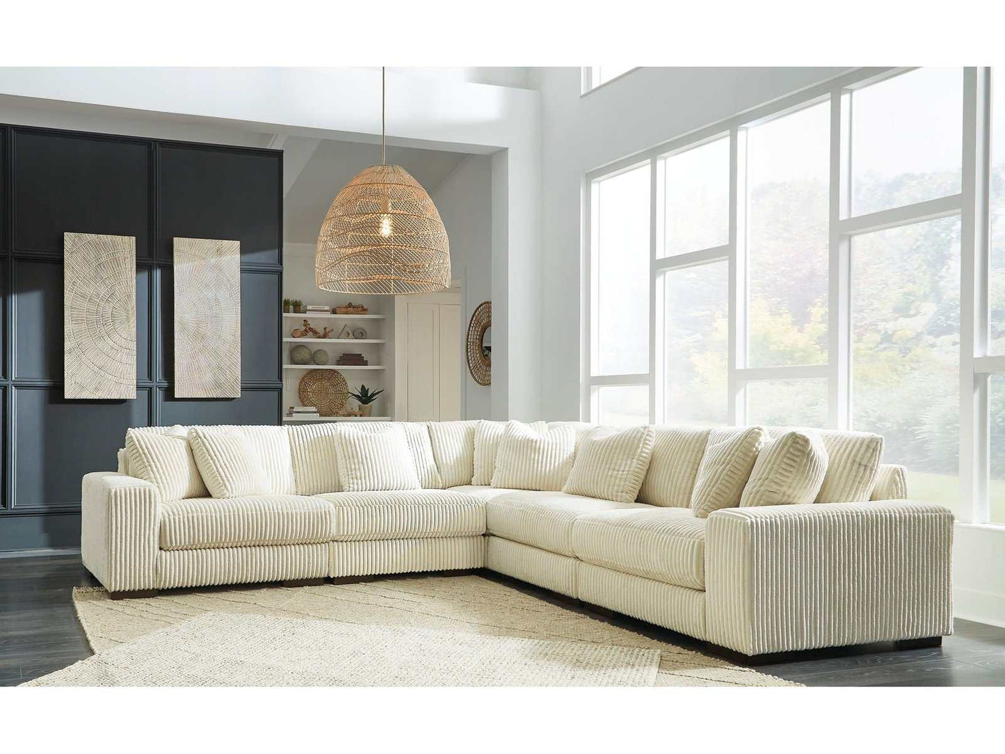 Lindyn Ivory 5pc Symmetrical Sectional