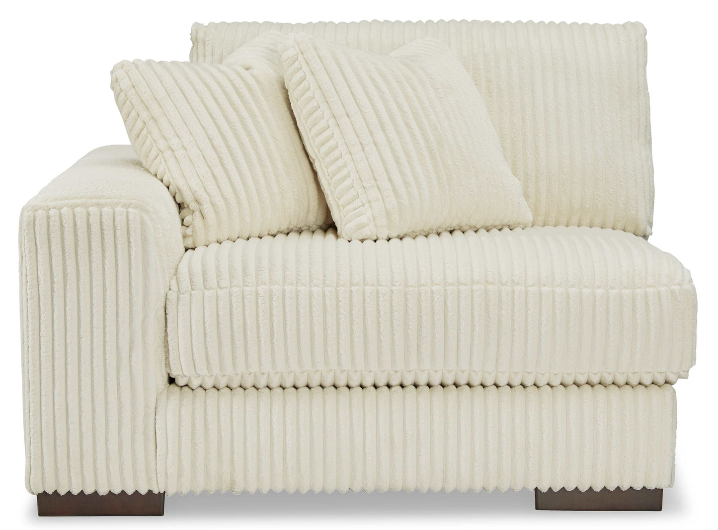 Lindyn Ivory 2pc RAF Chaise Sectional