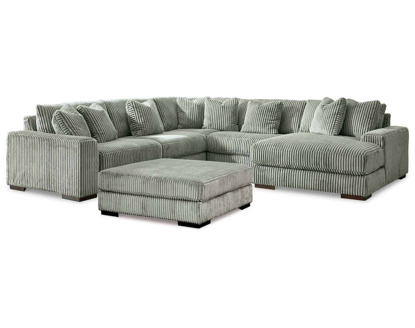 Lindyn Fog 5pc RAF Chaise Sectional