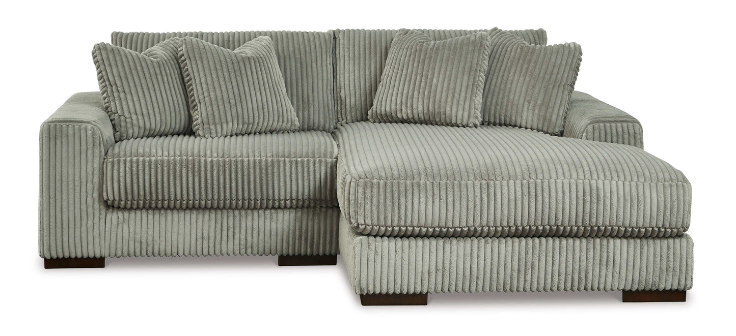 Lindyn Fog 2pc RAF Chaise Sectional