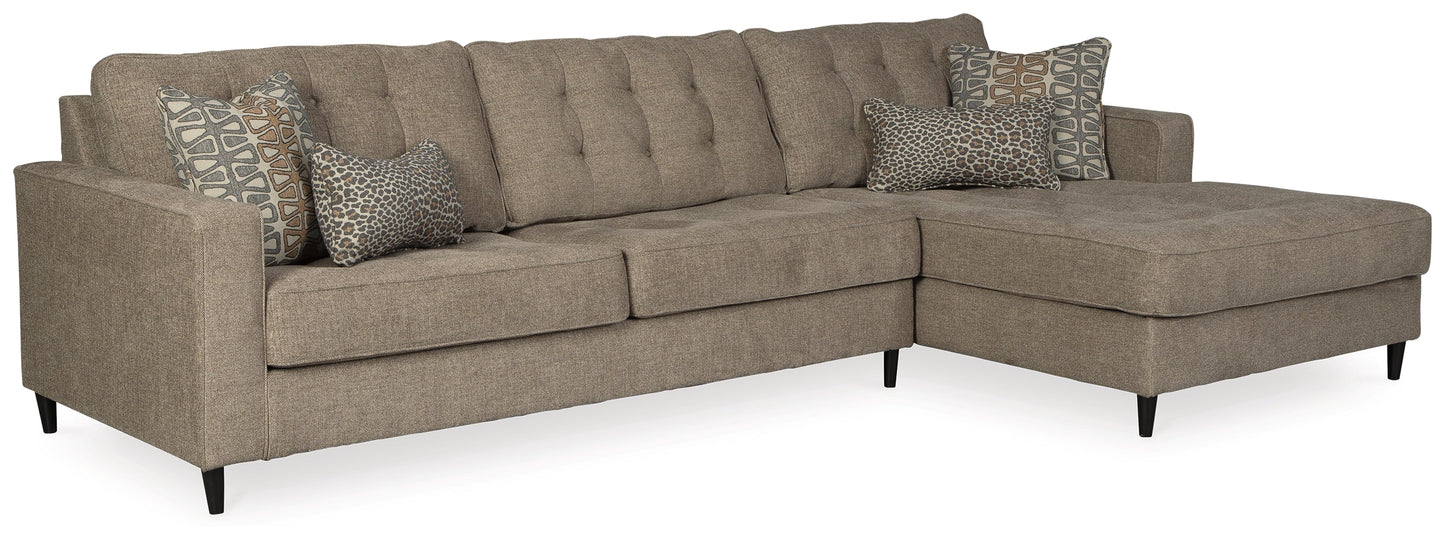 Flintshire Auburn 2pc Sectional with Chaise