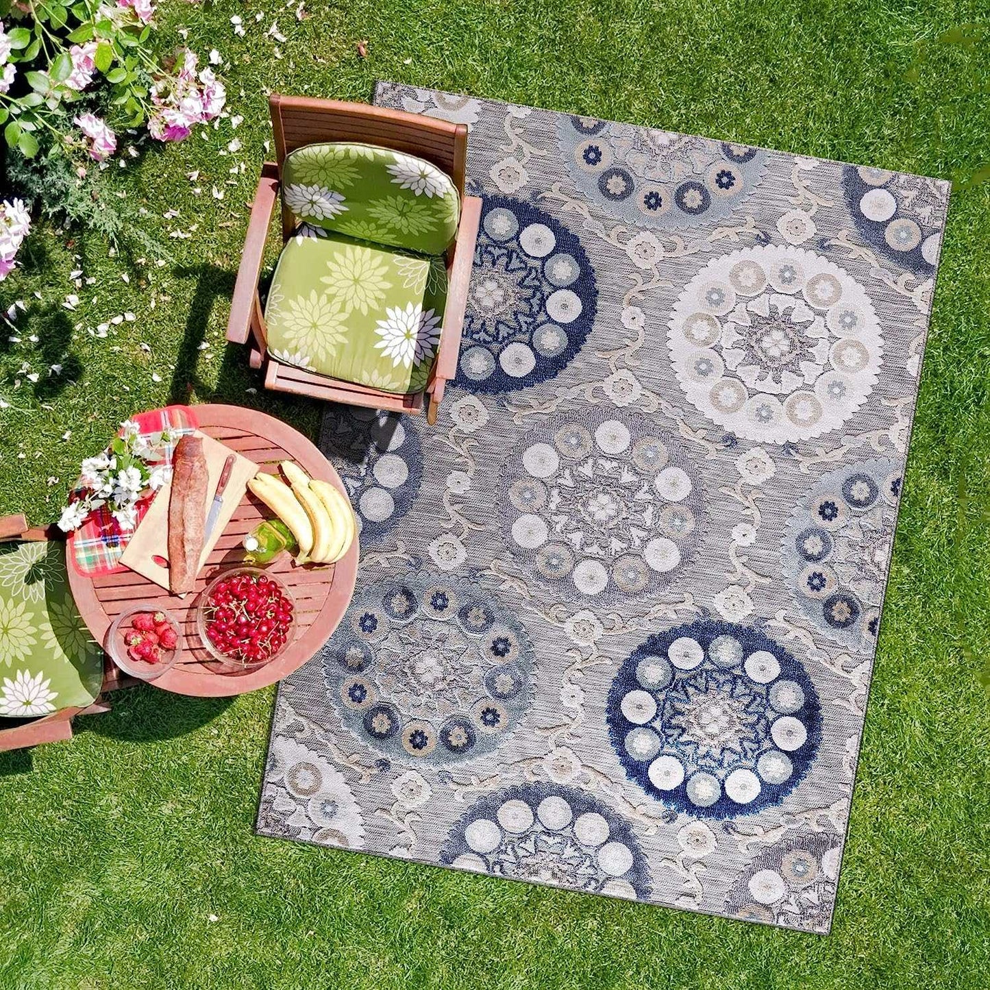 Spring Blue Bohemian Medallion Floral Non-Shedding Indoor/Outdoor Area Rugs - Ornate Home