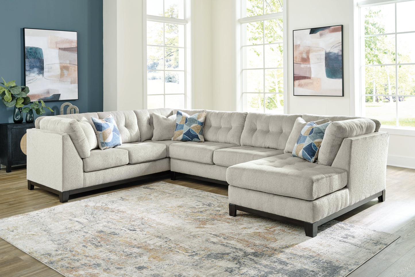 Maxon Place Stone 3pc Sectional with Chaise