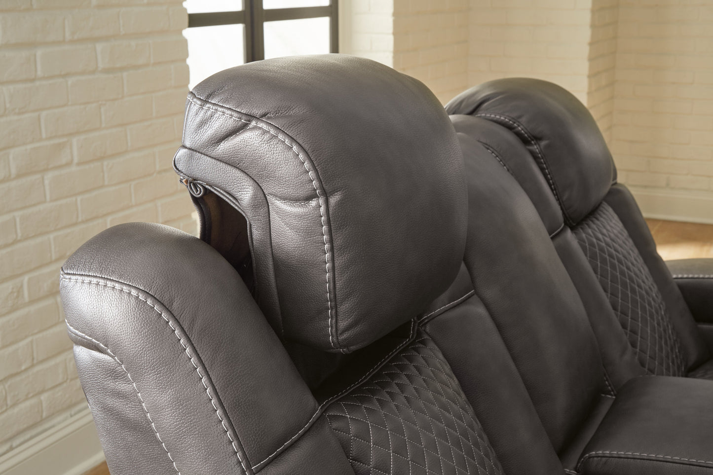 Fyne-Dyme Shadow Power Reclining Loveseat with Console