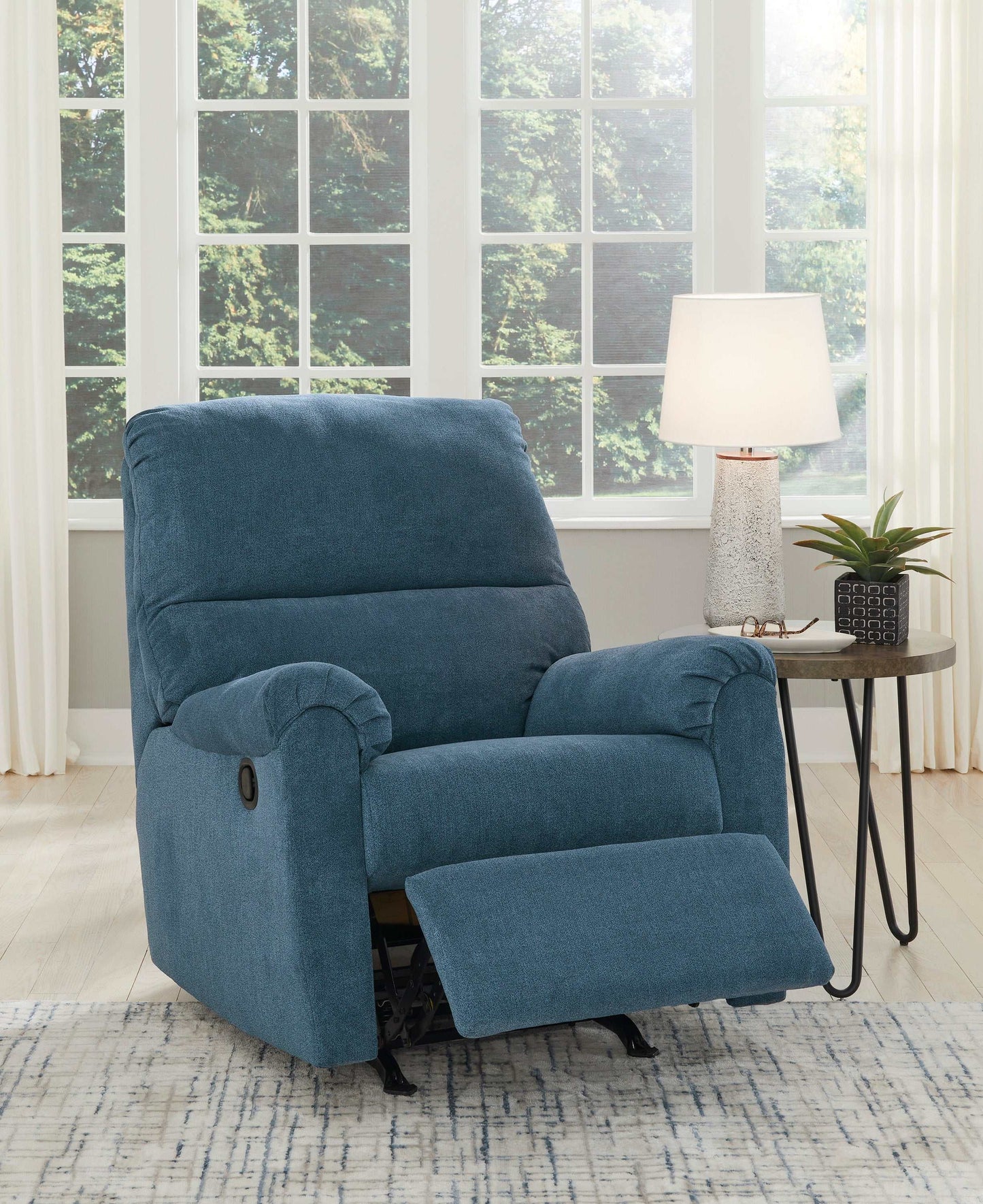 Miravel Indigo Recliner