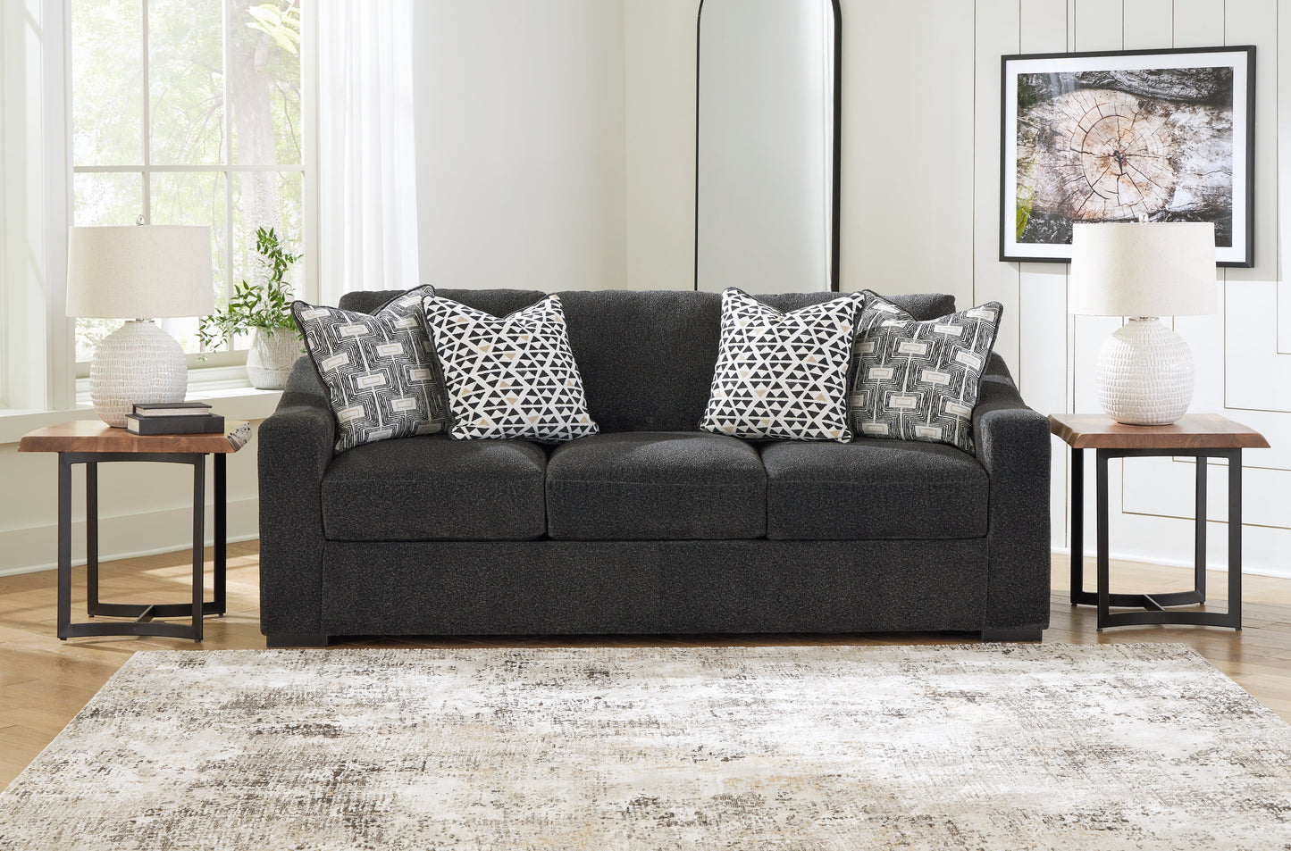 Wryenlynn Onyx Sofa