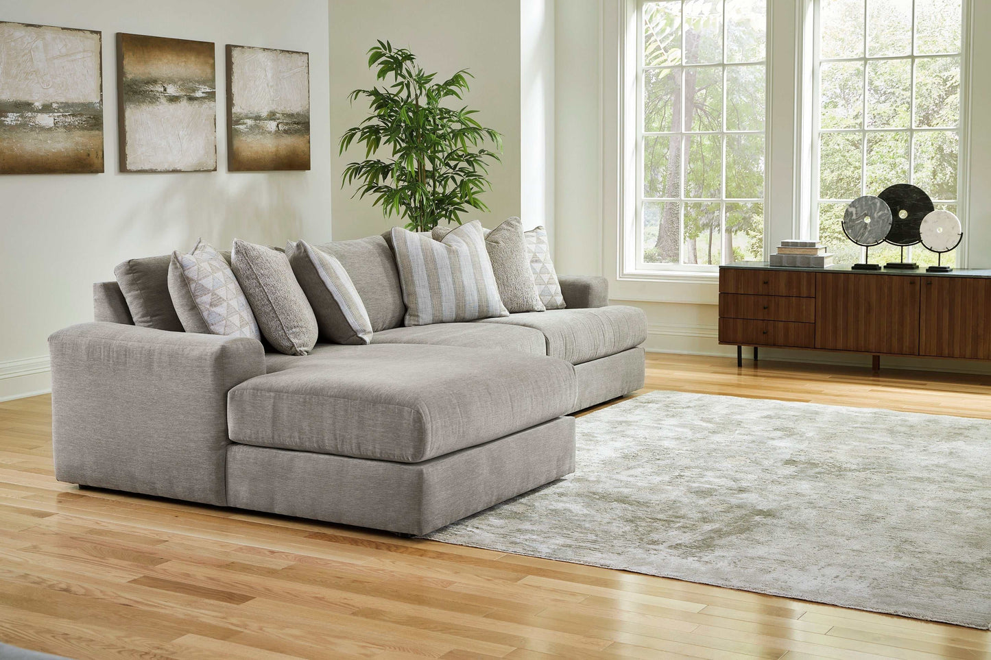 Avaliyah Ash Gray Chenille 3pc LAF Chaise Sectional