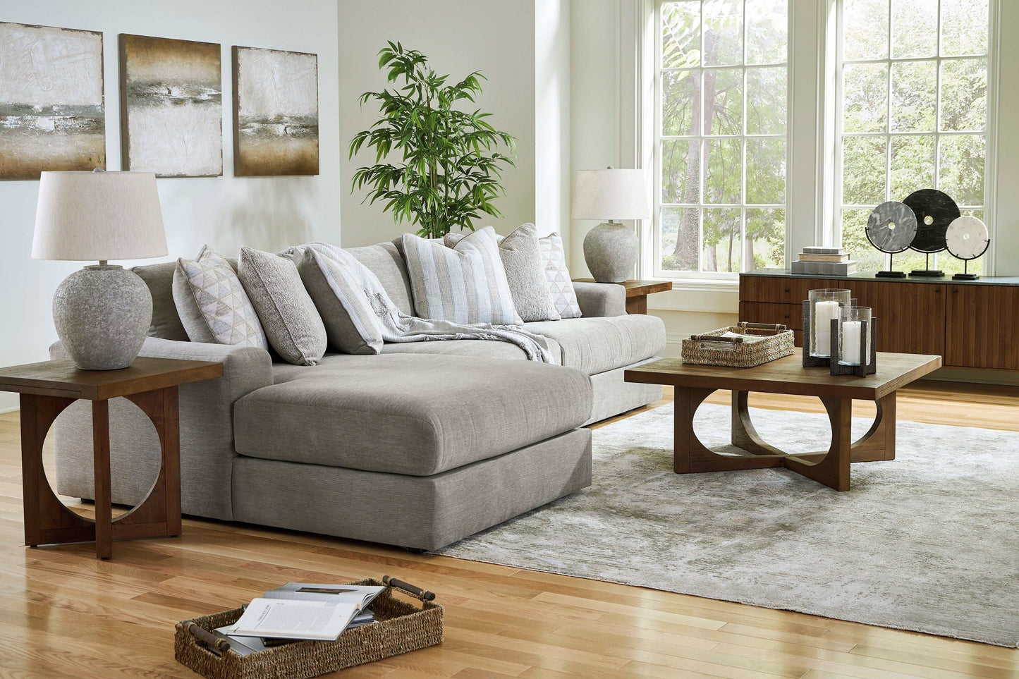 Avaliyah Ash Gray Chenille 3pc LAF Chaise Sectional