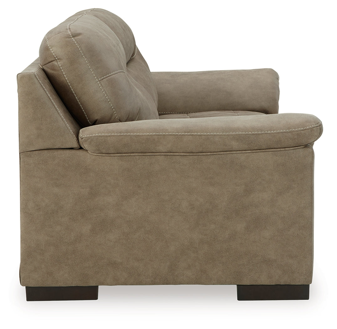 Maderla Pebble Loveseat