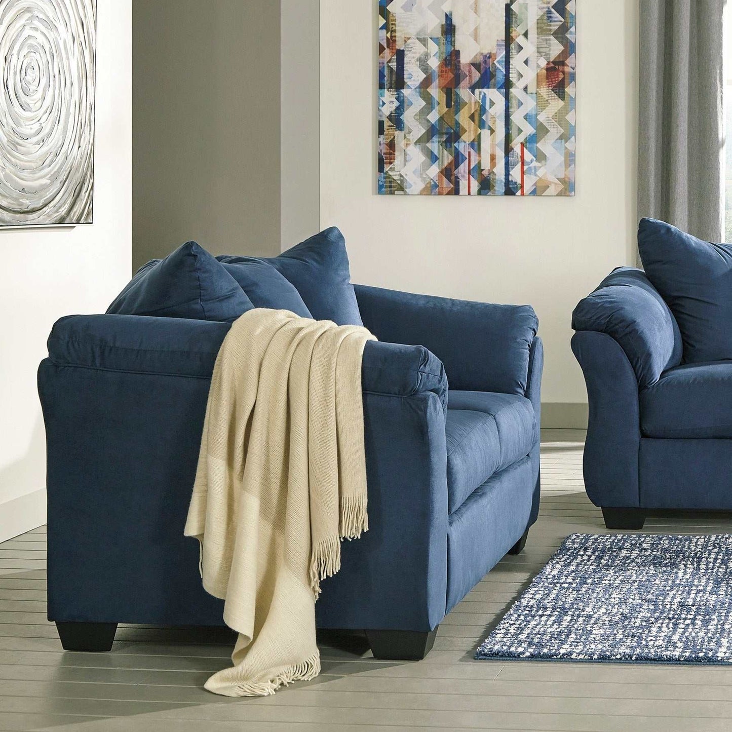 Darcy Stationary Loveseat