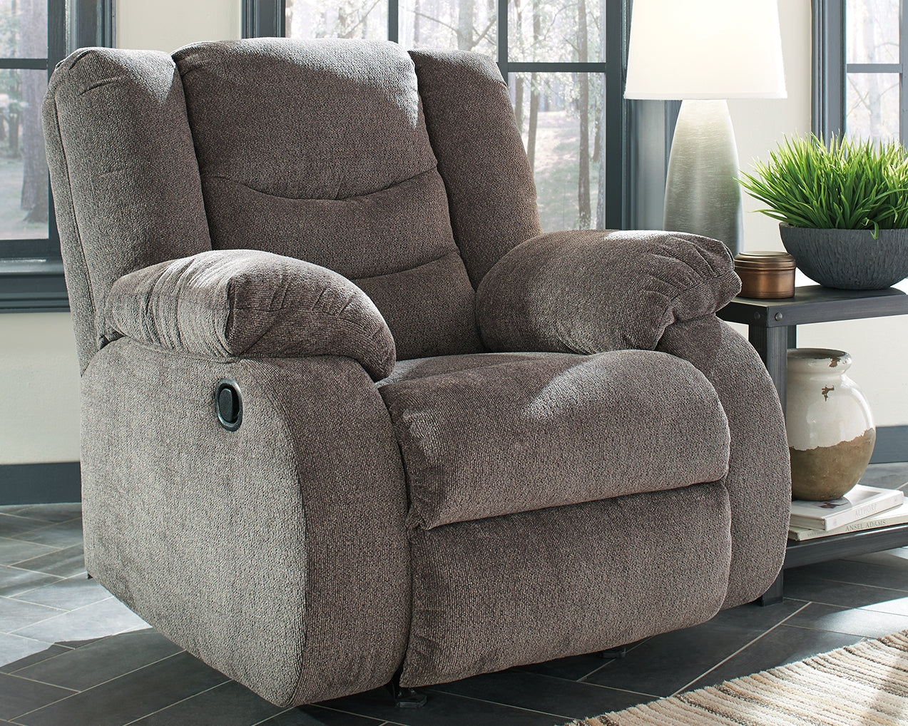 Tulen Gray Reclining Loveseat and Recliner