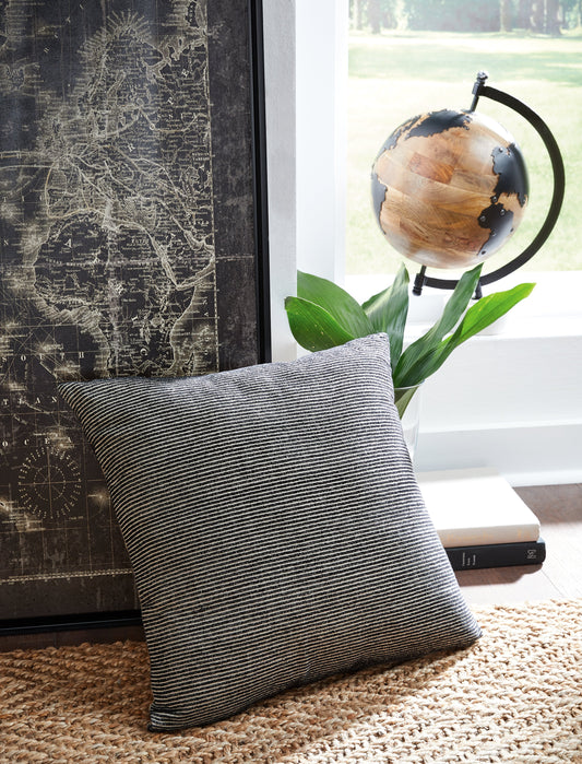 Edelmont Black/Linen Pillow