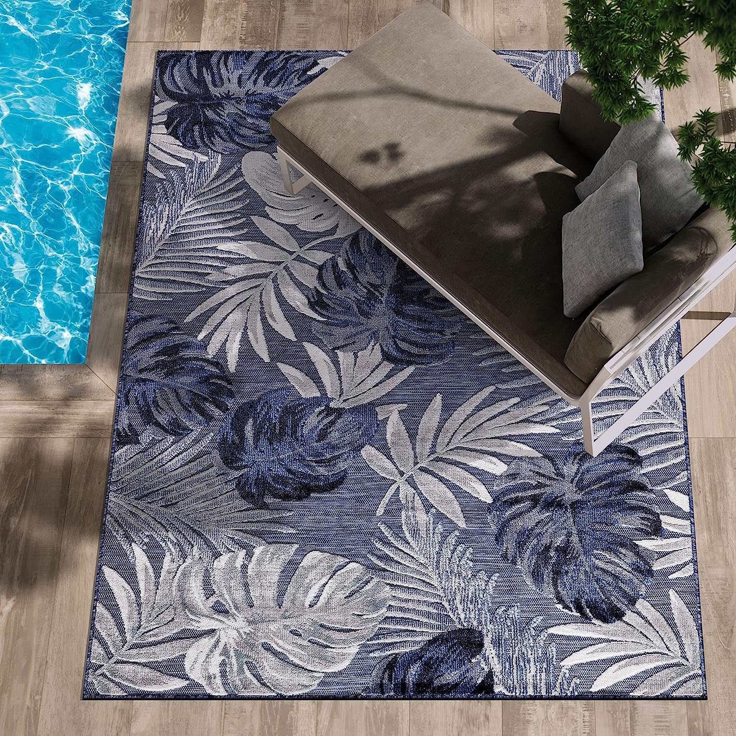 Spring Navy Leaf Tropical Botanical Non-Shedding Indoor/Outdoor Area Rugs - Ornate Home