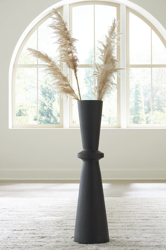 Collisten Black Vase