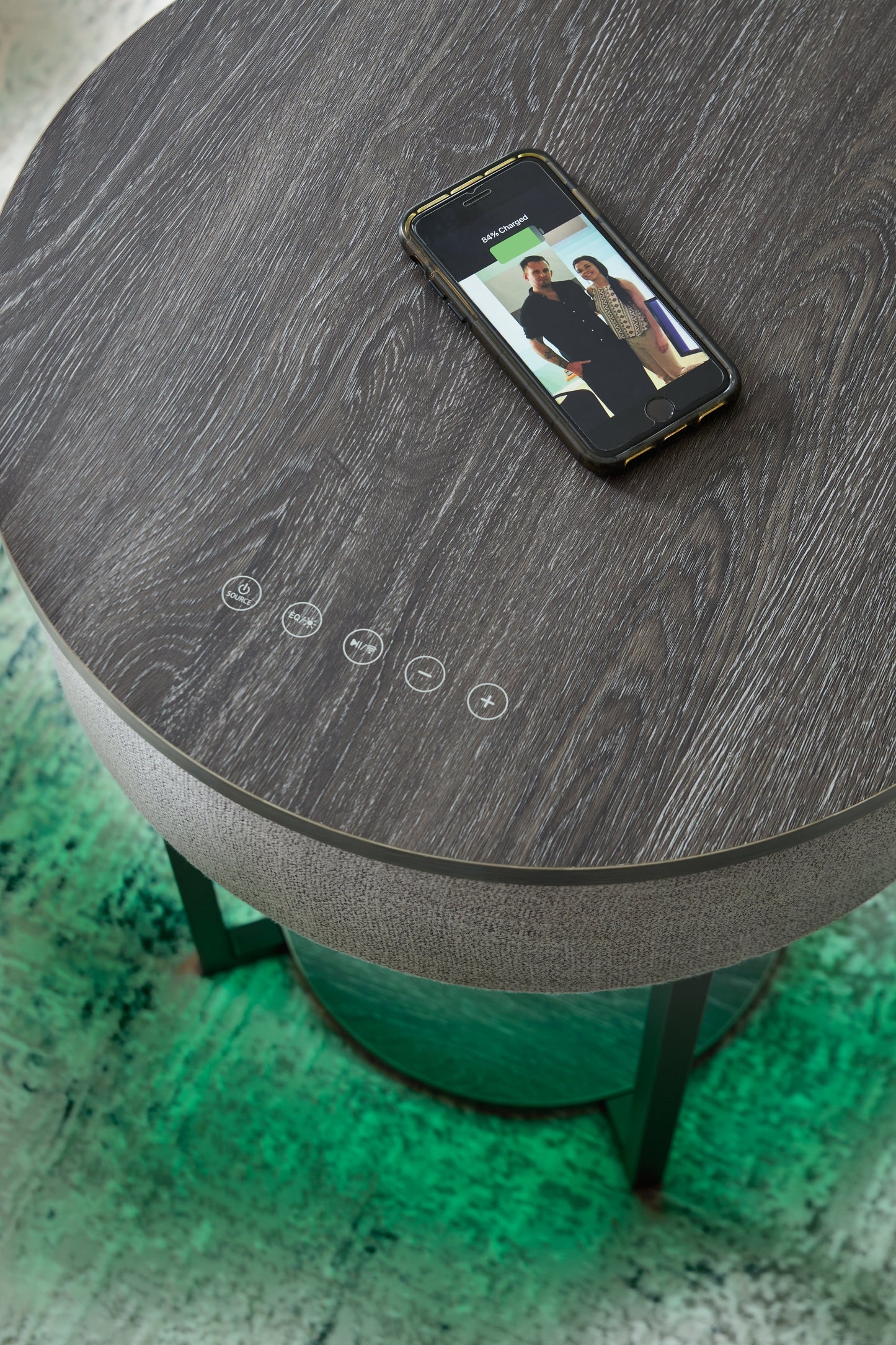 Sethlen Gray/Black Accent Table