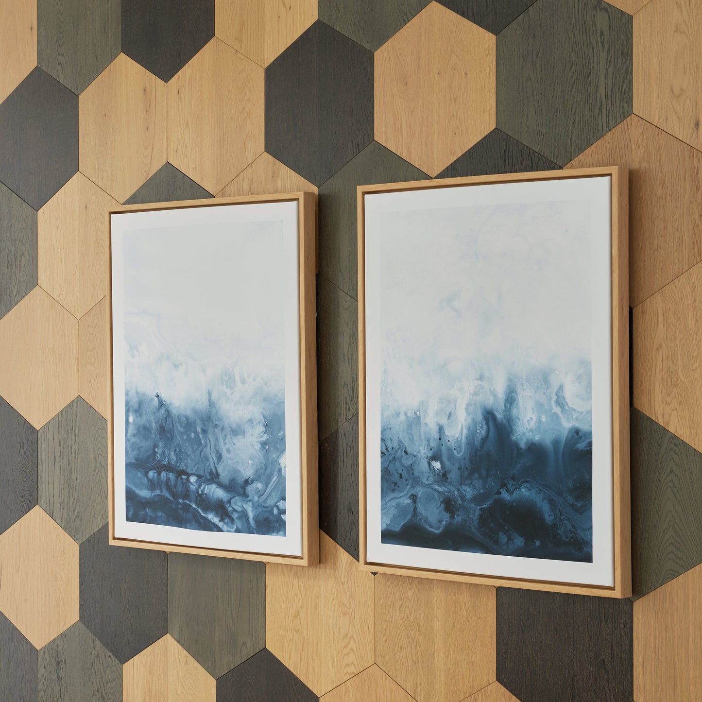 Holport Blue/White Wall Art (Set of 2)