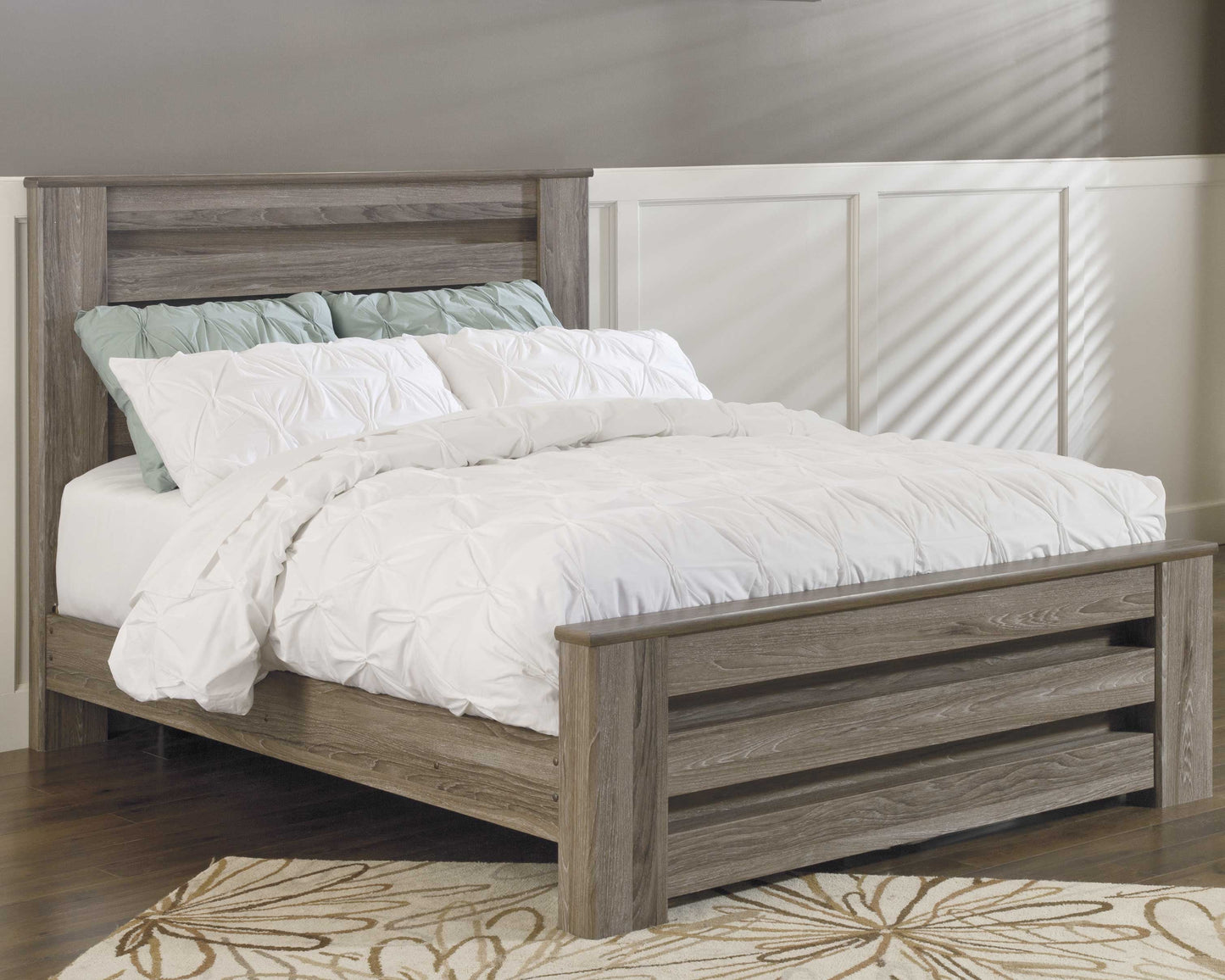 Zelen Queen Panel Bedroom Set with Dresser and Mirror