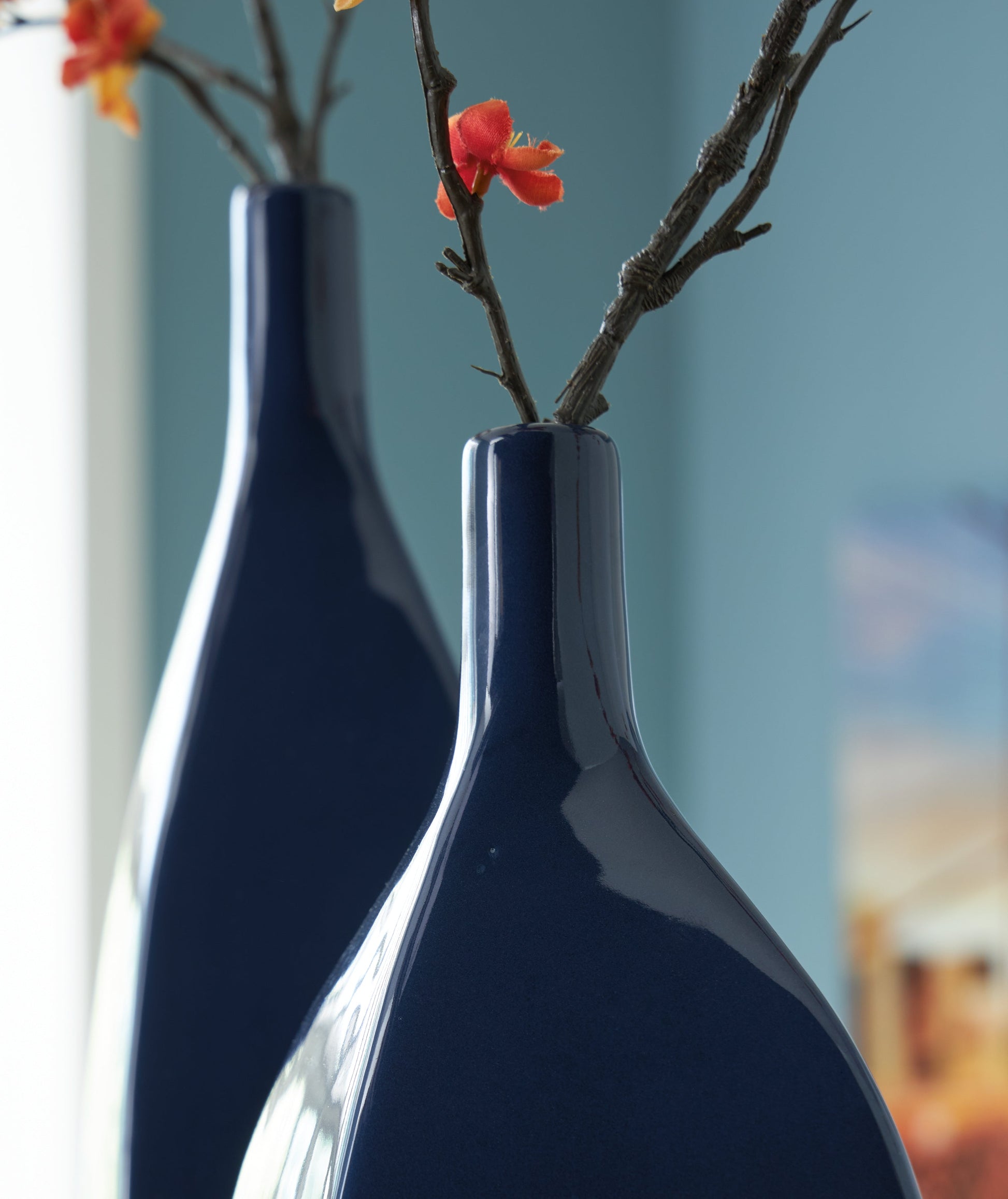 Abtinson Navy Vase 12"- Viva Furn