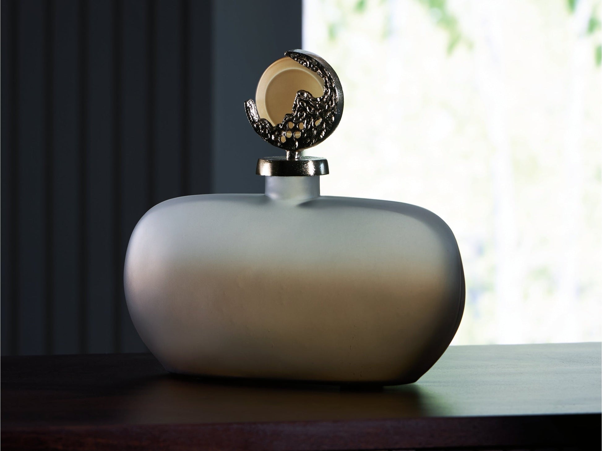 Acario Taupe/Gold Finish Jar- Viva Furn