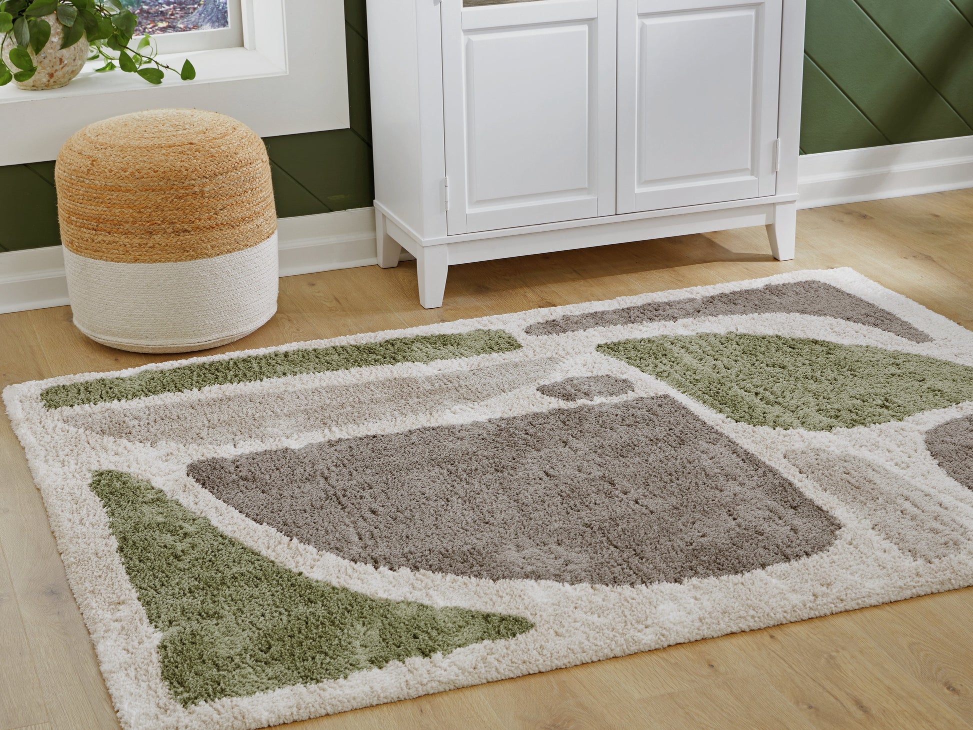 Anburgh Green/Gray/Ivory Large Rug- Viva Furn