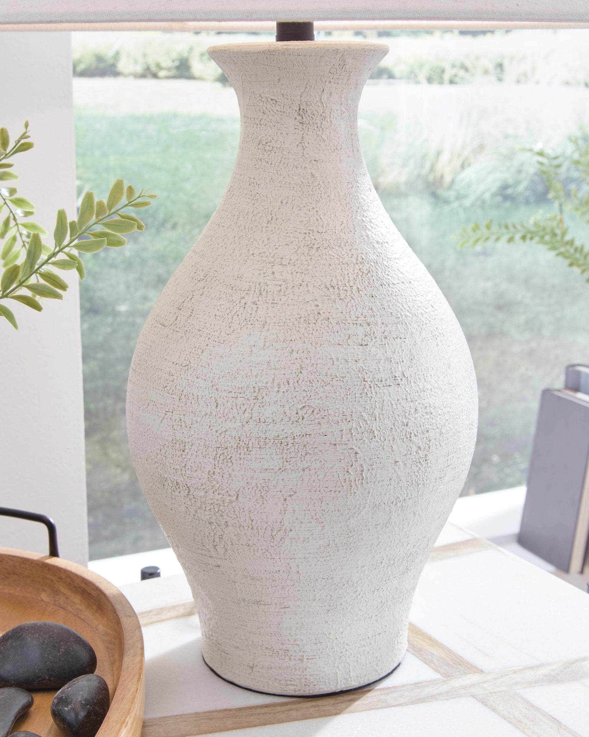 Ashbend Antique White Table Lamp- Viva Furn